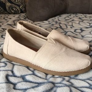 Toms Slip Ons